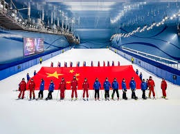 中超-谭龙破门祖伊恩里克染红 亚泰2-0三镇3连胜